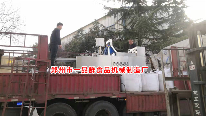 多功能拉條子機裝車(chē)發(fā)走
